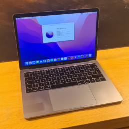 Apple MacBook Pro 13" 2016...