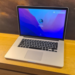 Apple MacBook Pro 15" 2015...
