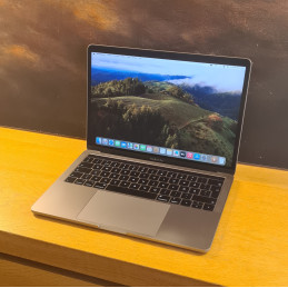 Apple Macbook Pro 13" 2019...