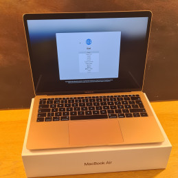 Apple MacBook Air 13" 2018...
