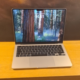 Apple MacBook Air 13" M2...