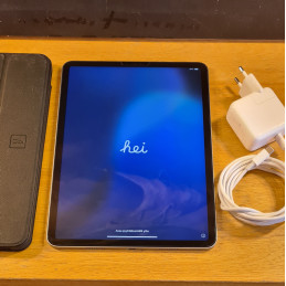 Apple iPad Pro 11" M2 (128...