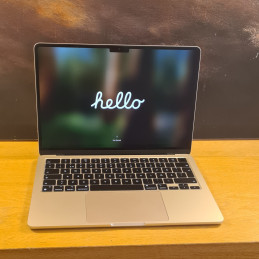Apple MacBook Air 13" M2,...