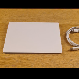 Apple Magic Trackpad 2...