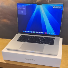 Apple MacBook Pro 16" M1...