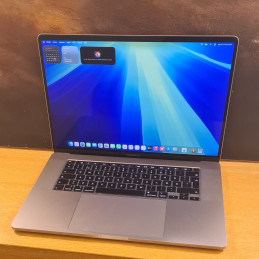 Apple MacBook Pro 16" 2019...