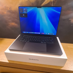 Apple MacBook Pro 16" M3...