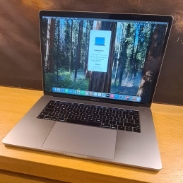 Apple MacBook Pro 15" 2018...