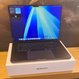 Apple MacBook Pro 16" M3...