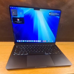 Apple MacBook Air 13" M3...