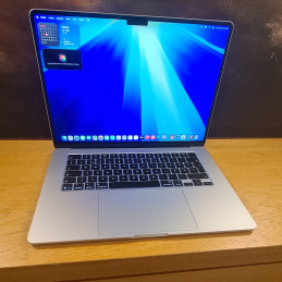 Apple MacBook Air 15" M4...
