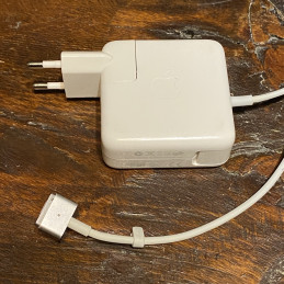 copy of Apple MagSafe 2 45...