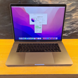 Apple MacBook pro 15" 2018...