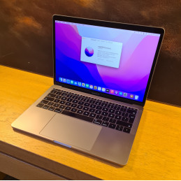 Apple MacBook Pro 13" 2017...