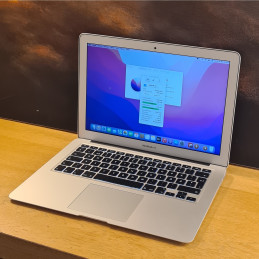 Apple MacBook Air 13" 2015...